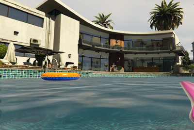 3562 Vinewood West